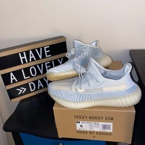 Adidas Yeezy Boost 350 V2 Cloud White